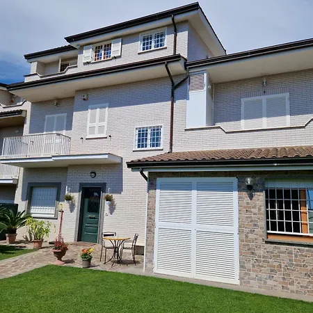 Castelbarco House B Gasthof Rom