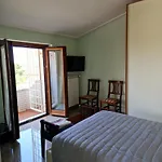 Castelbarco House B Gasthof 4*