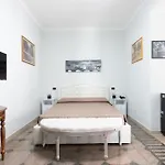 Castelbarco House B 4*