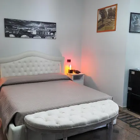 Castelbarco House B Guest house