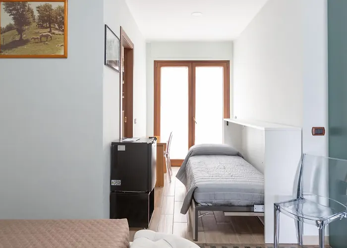 Castelbarco House B 4* Rome