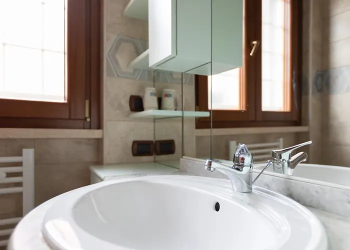 Castelbarco House B Rome