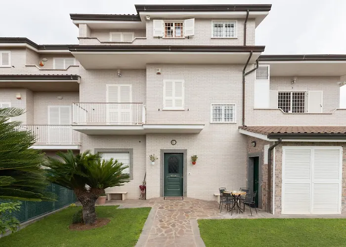 Castelbarco House B Guest house Rome