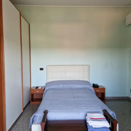 Castelbarco House B Vendégház