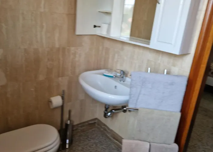 Гостевой дом Castelbarco House B Рим