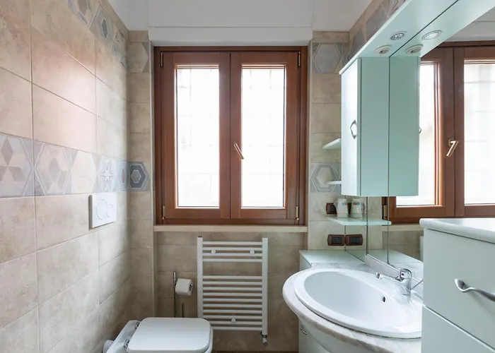 Castelbarco House B Гостевой дом Рим